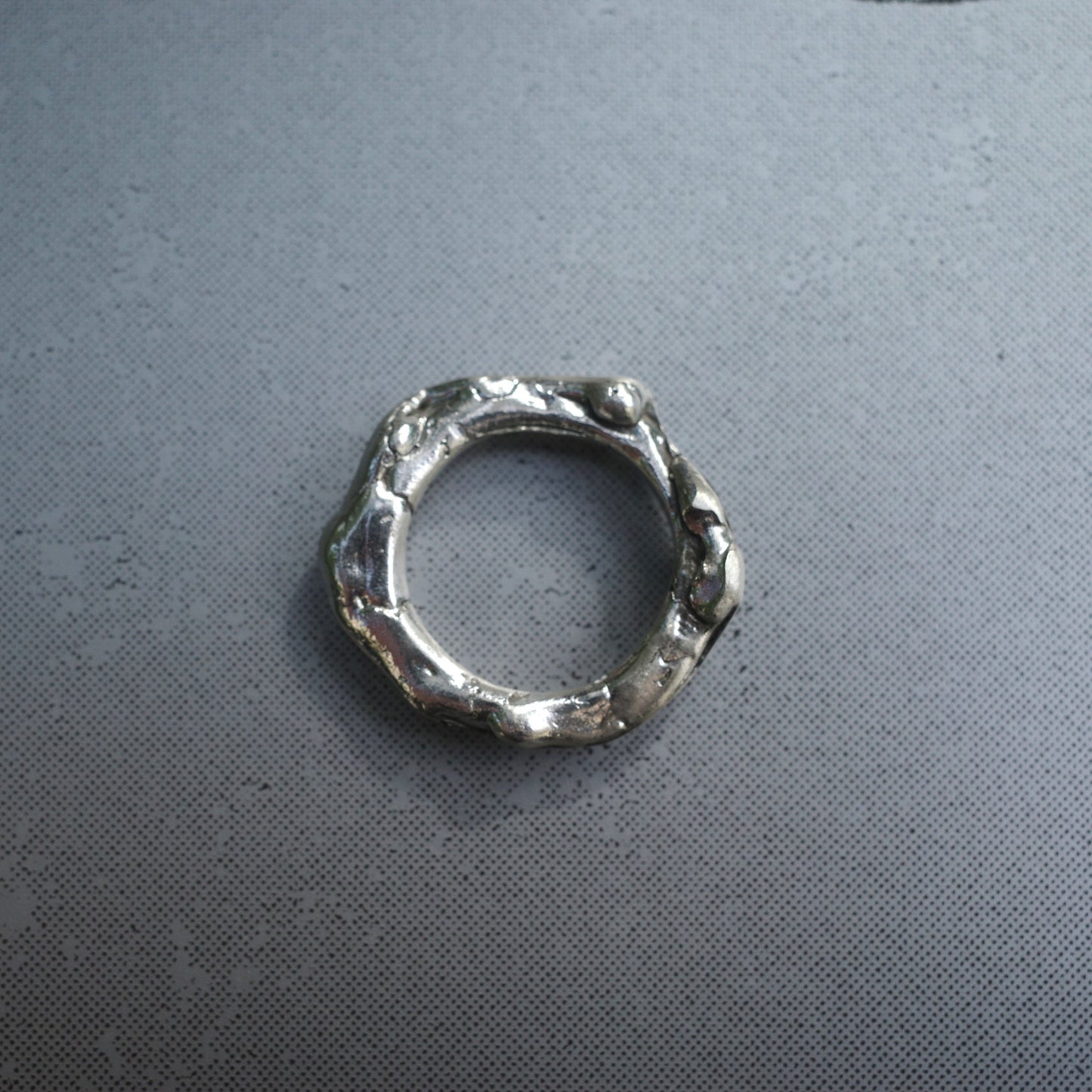 Monolith – Brutalist Unisex Ring