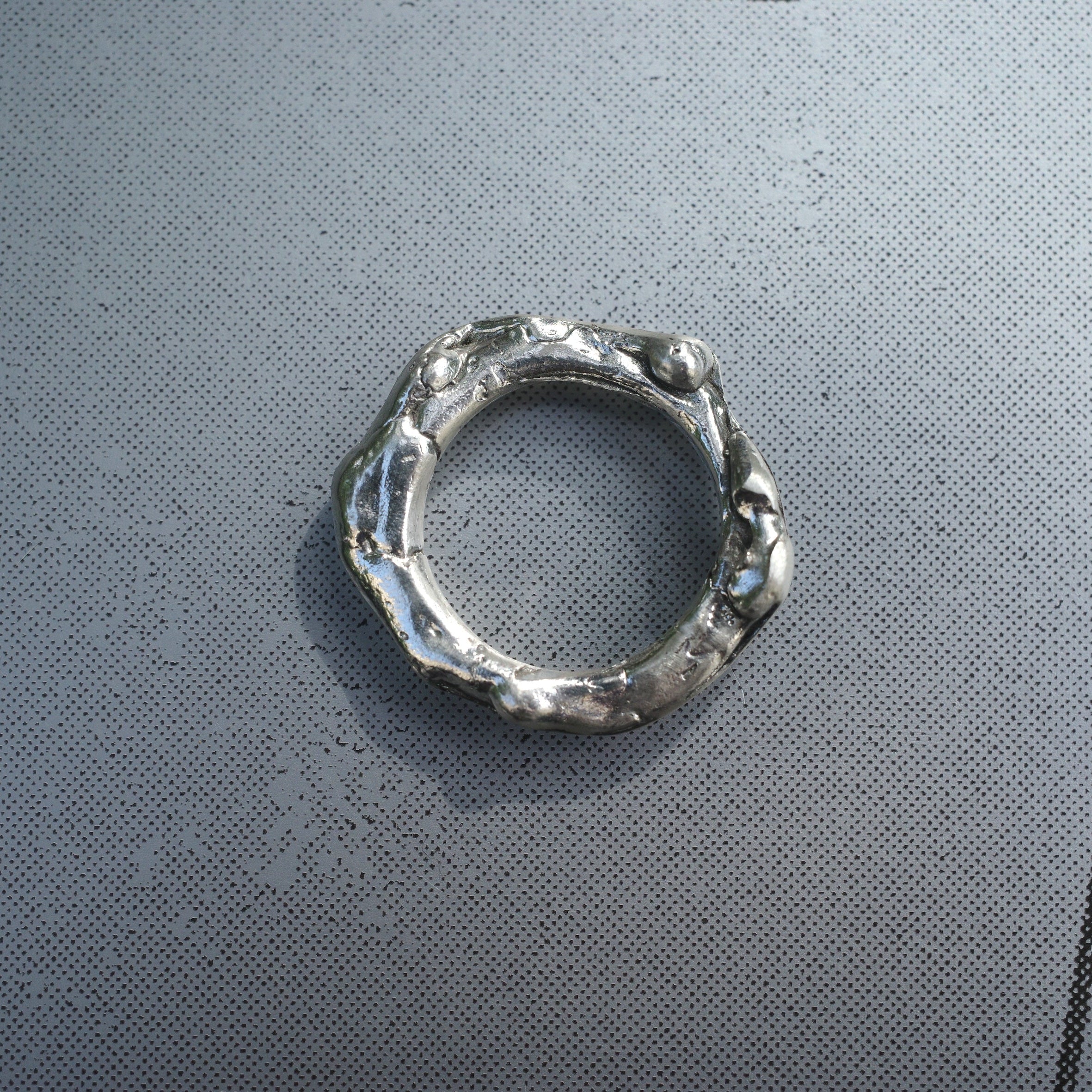 Monolith – Brutalist Unisex Ring