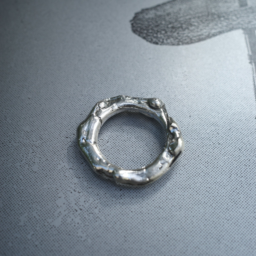 Monolith – Brutalist Unisex Ring